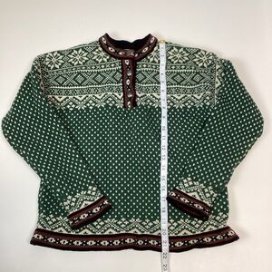 L.L. Bean Women’s Nordic Wool Sweater Size S Green and White